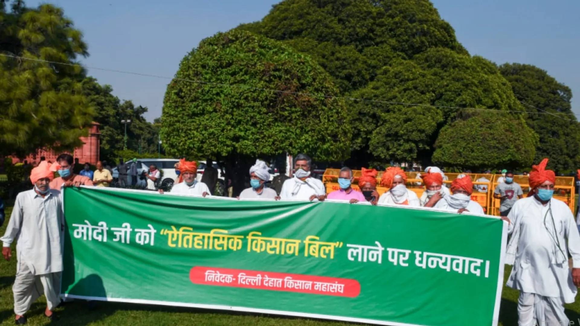Farmers protesting against laws are ‘real’ but farmers showing support are fake?