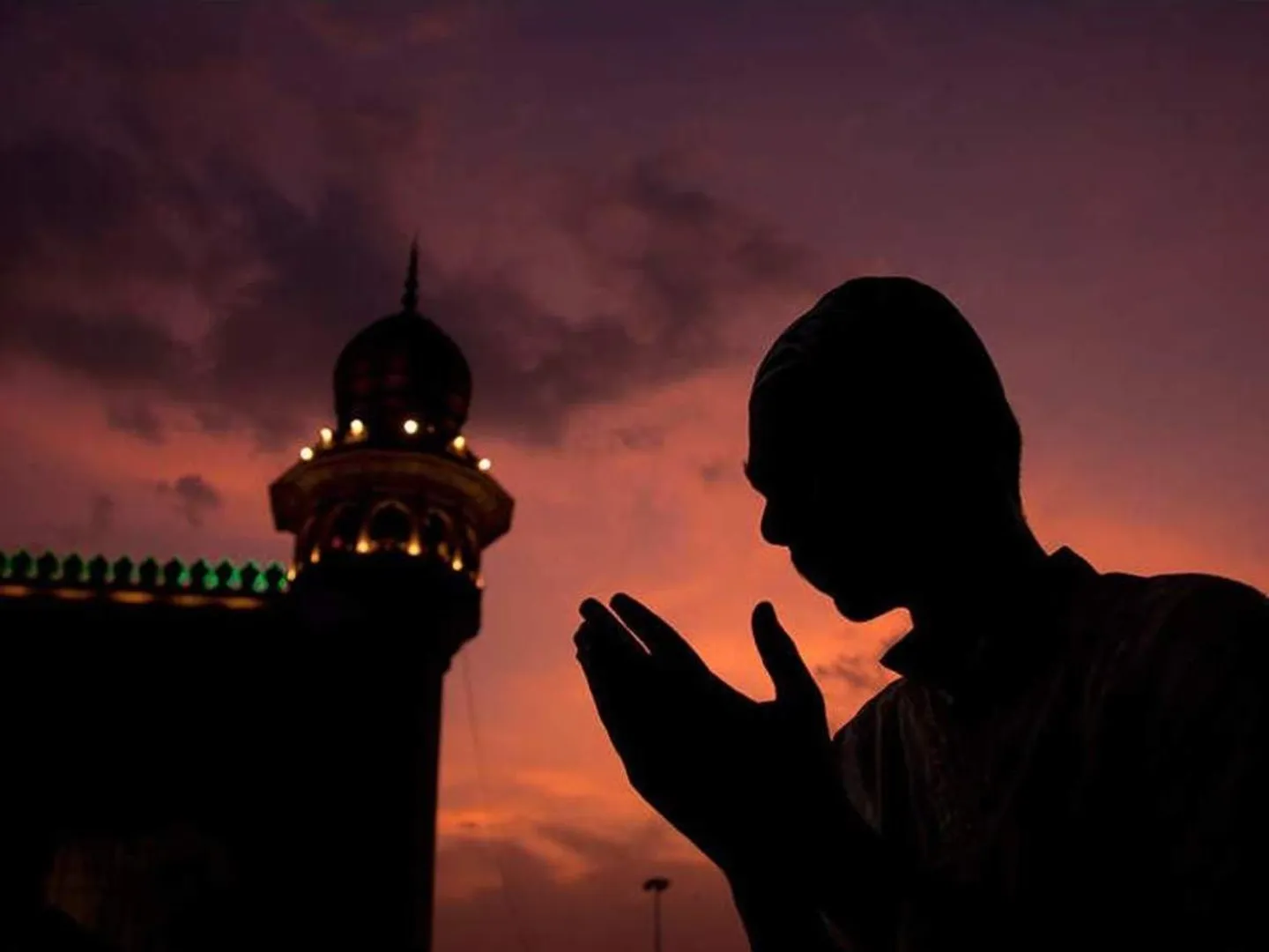 Pregnant Madrasa teacher slits throat of her 6-year-old son in ISIS-style to ‘Sacrifice him to Allah’ and achieve 72 hoors