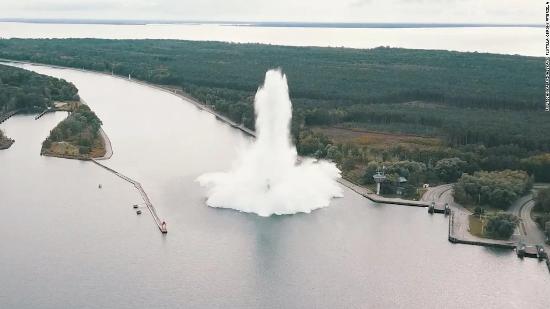 World War II bomb explodes underwater in Poland as navy attempts to defuse it [WATCH]