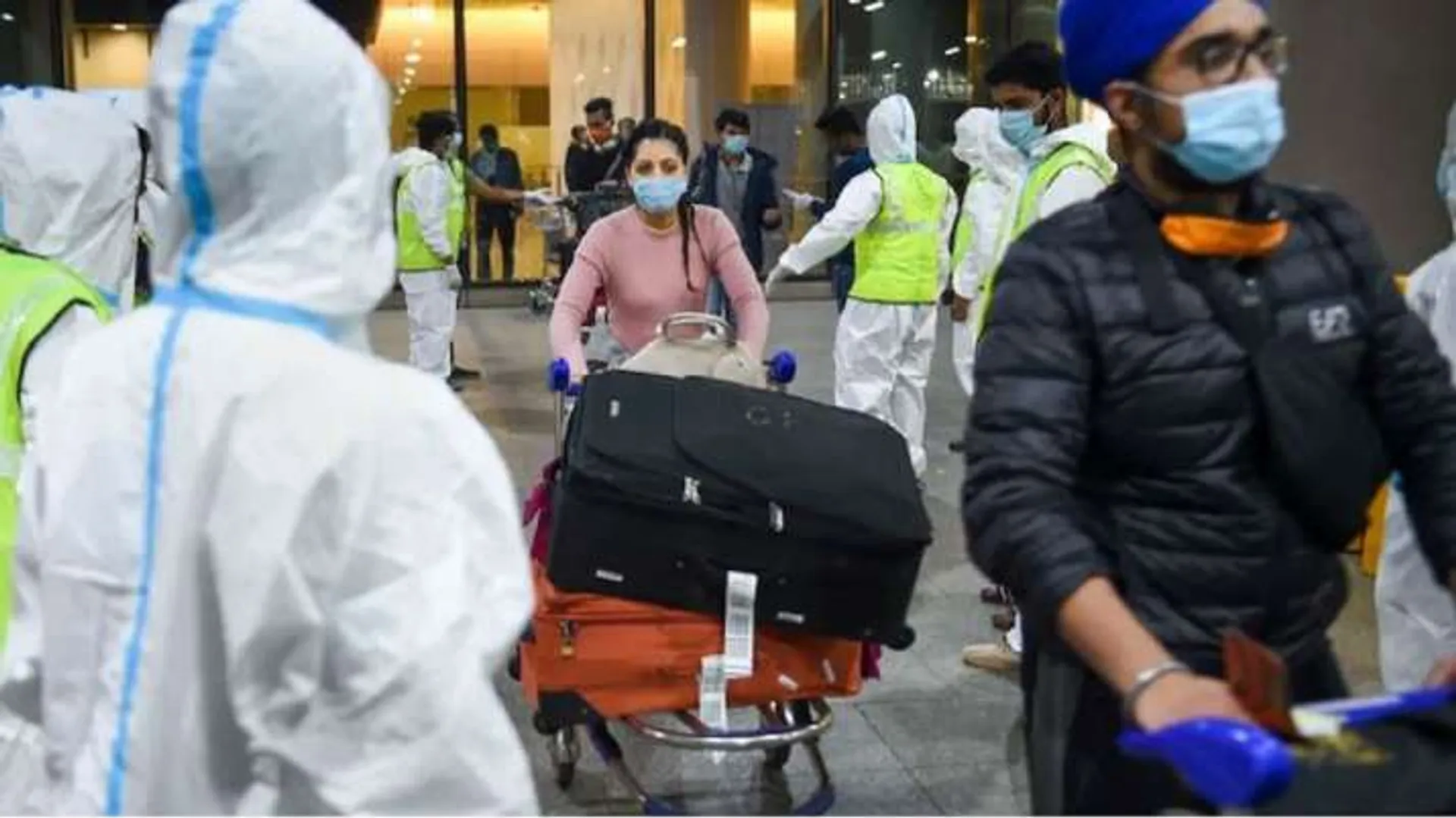 US Administration imposes a travel ban on India