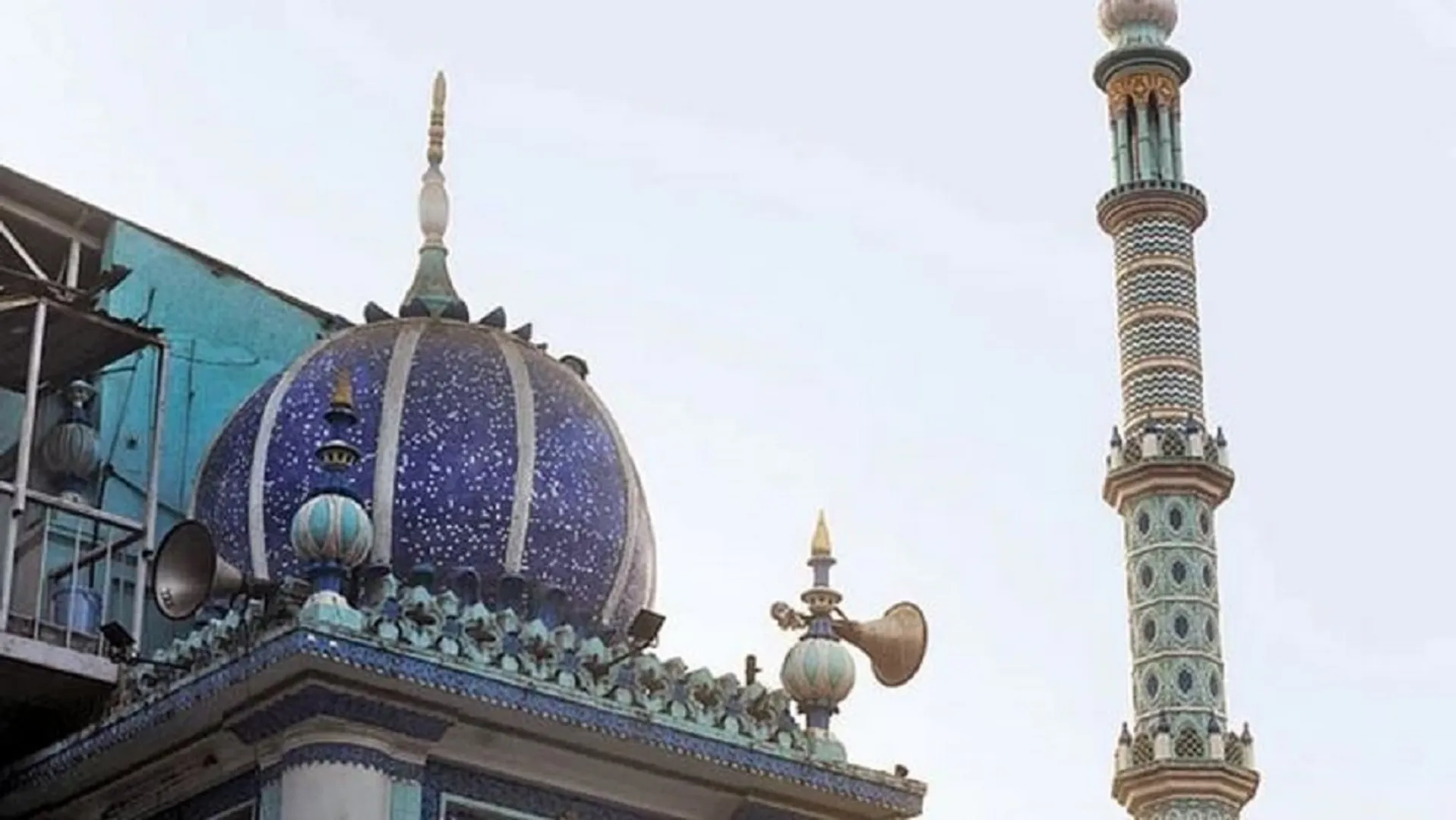 10-year-old girl raped inside Delhi Mosque, Maulana arrested by Police