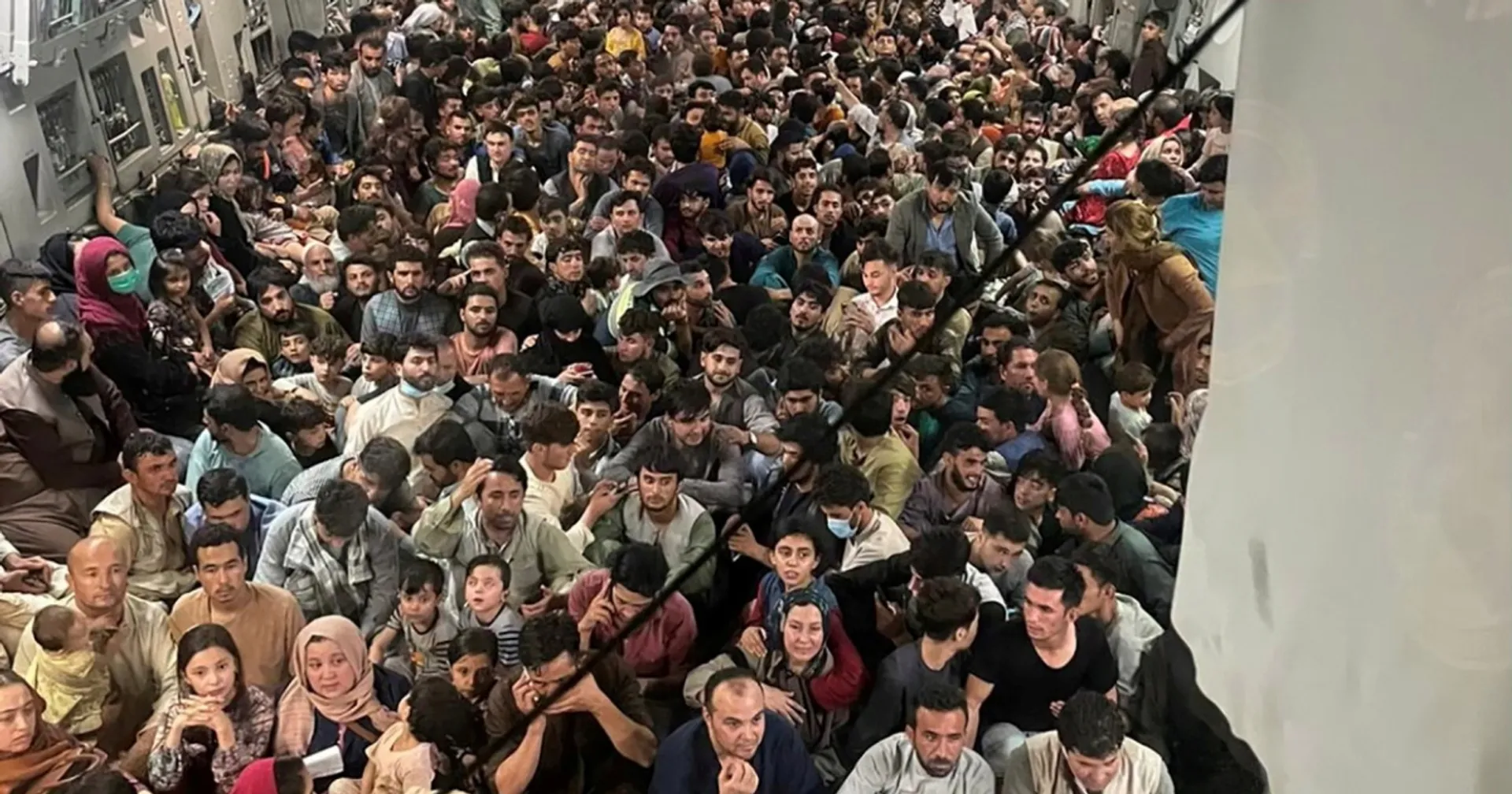 About 15000 Americans are still stuck in Afghanistan after the collapse of the govt