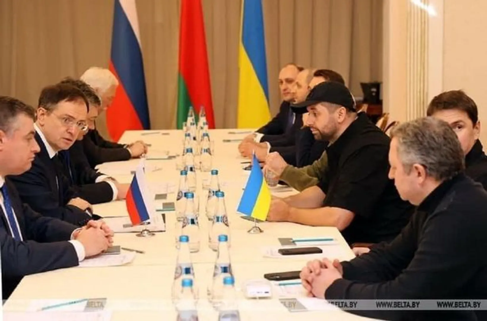 Ukrainian negotiator shot hours before the latest round of peace talks amid claims of spying, hailed as a “hero” by Ukraine’s Ministry of Defence ￼