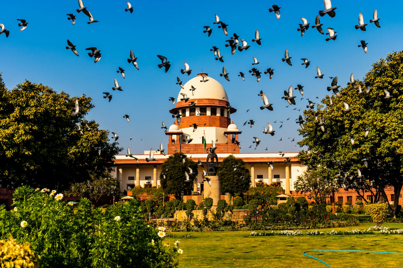 SC puts sedition trials on hold until Govt re-examines it, says affected can seek relief and now new cases