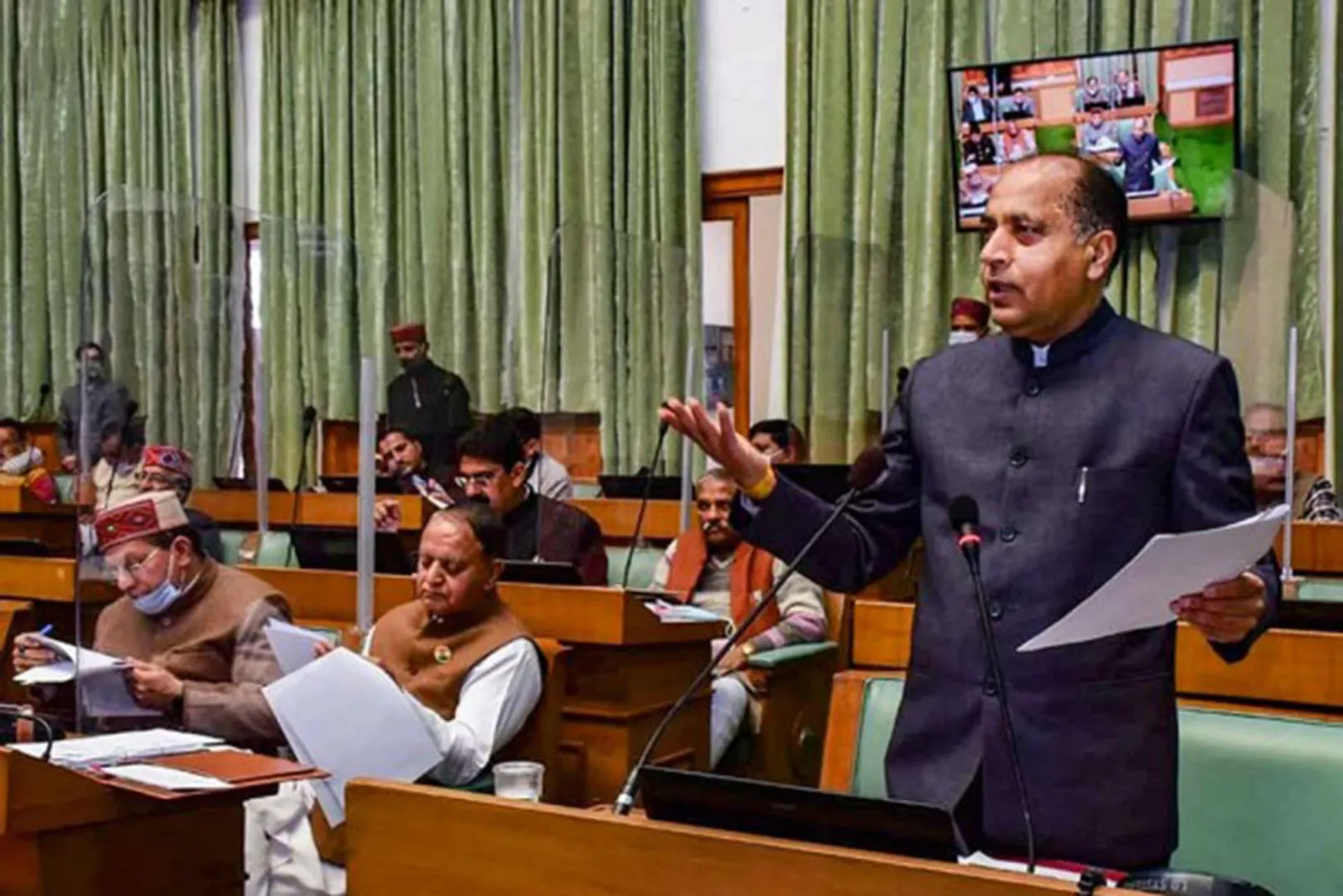 Himachal Pradesh bans mass conversions, 10-year jail for offenders