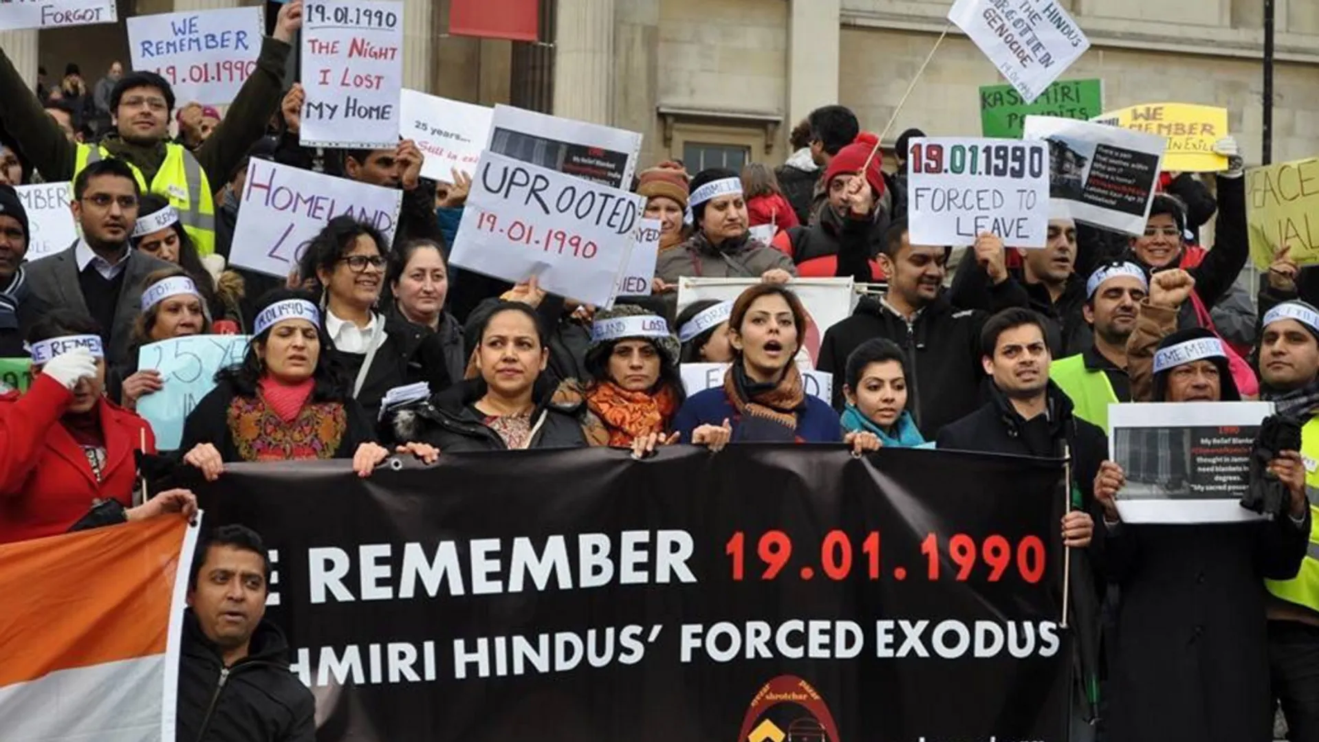 Last Kashmiri Pandits leave valley; amid death threats from terrorists in Shopian