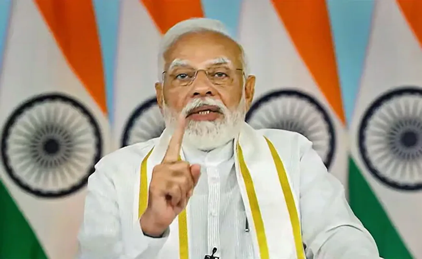“Allah, give us Modi so that he can fix our country,” says Pak Man, leaving internet in splits 