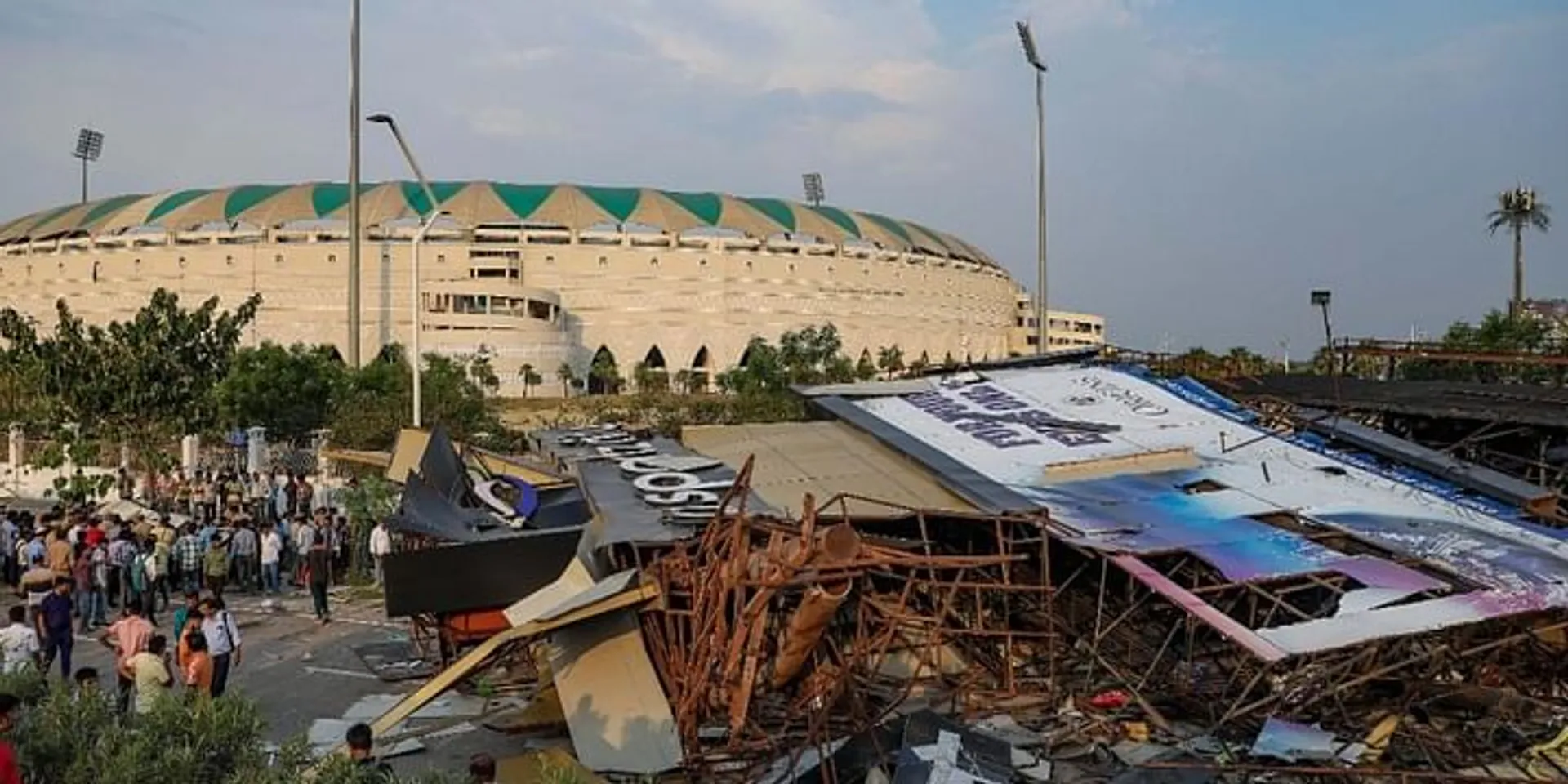 Mother, daughter killed as giant billboard falls over SUV in UP