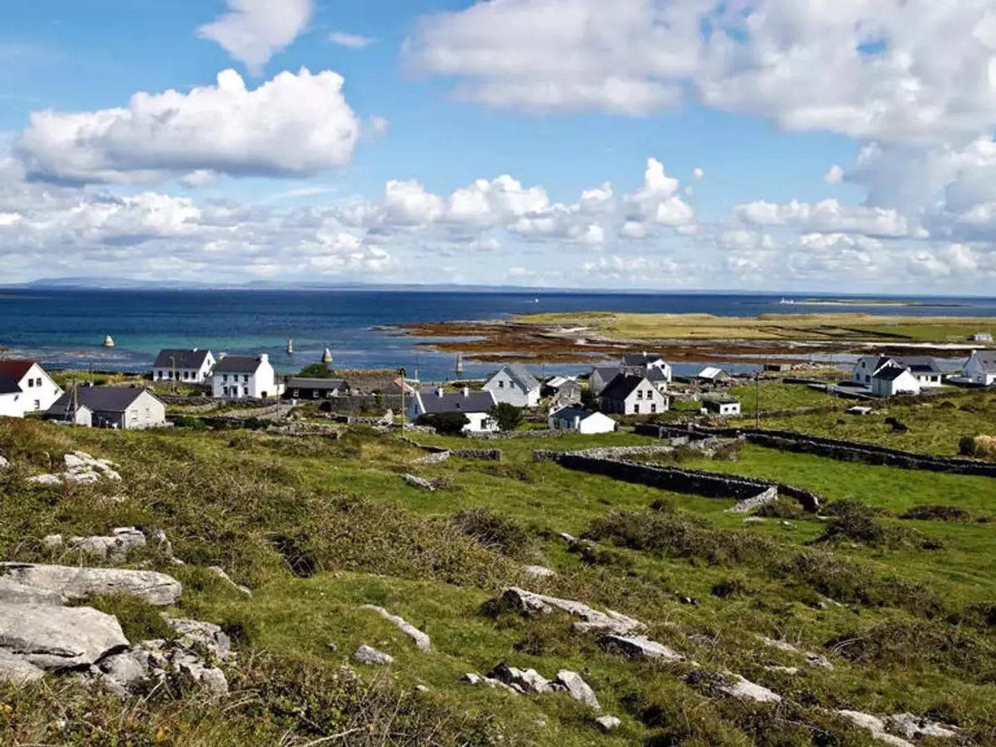 Ireland govt paying $92000 to people who buy homes in remote islands