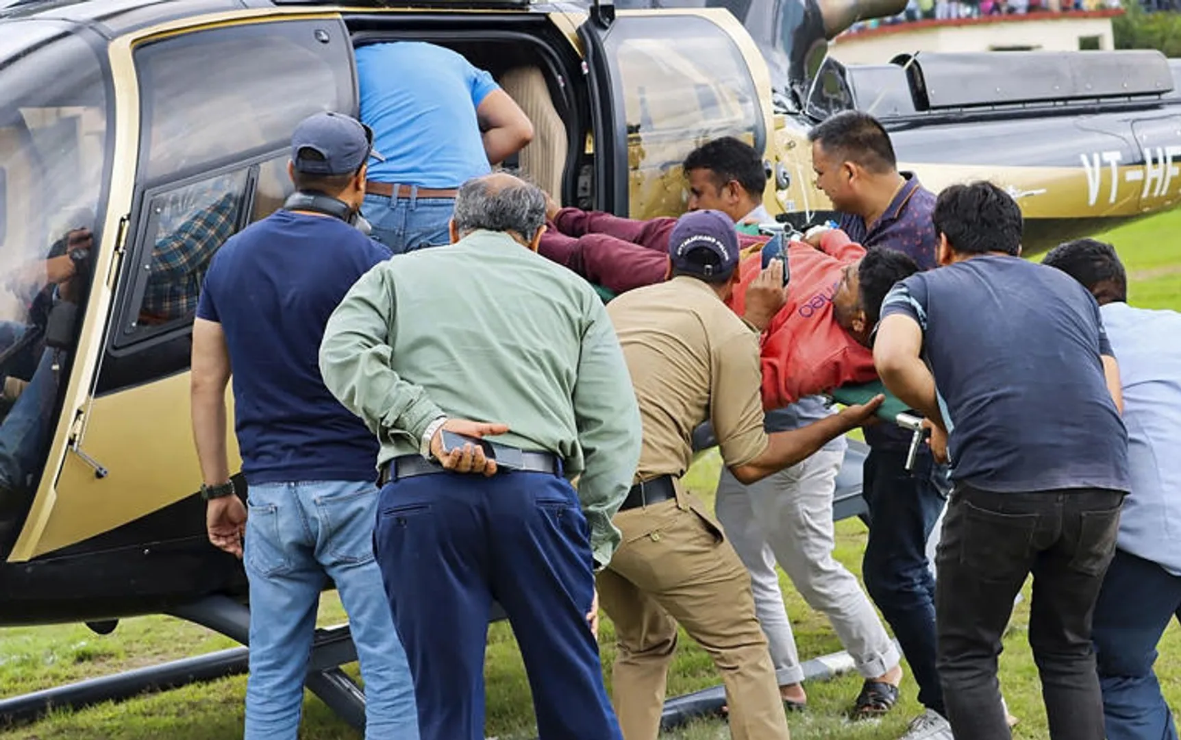 15 people electrocuted at Namami Gange project site