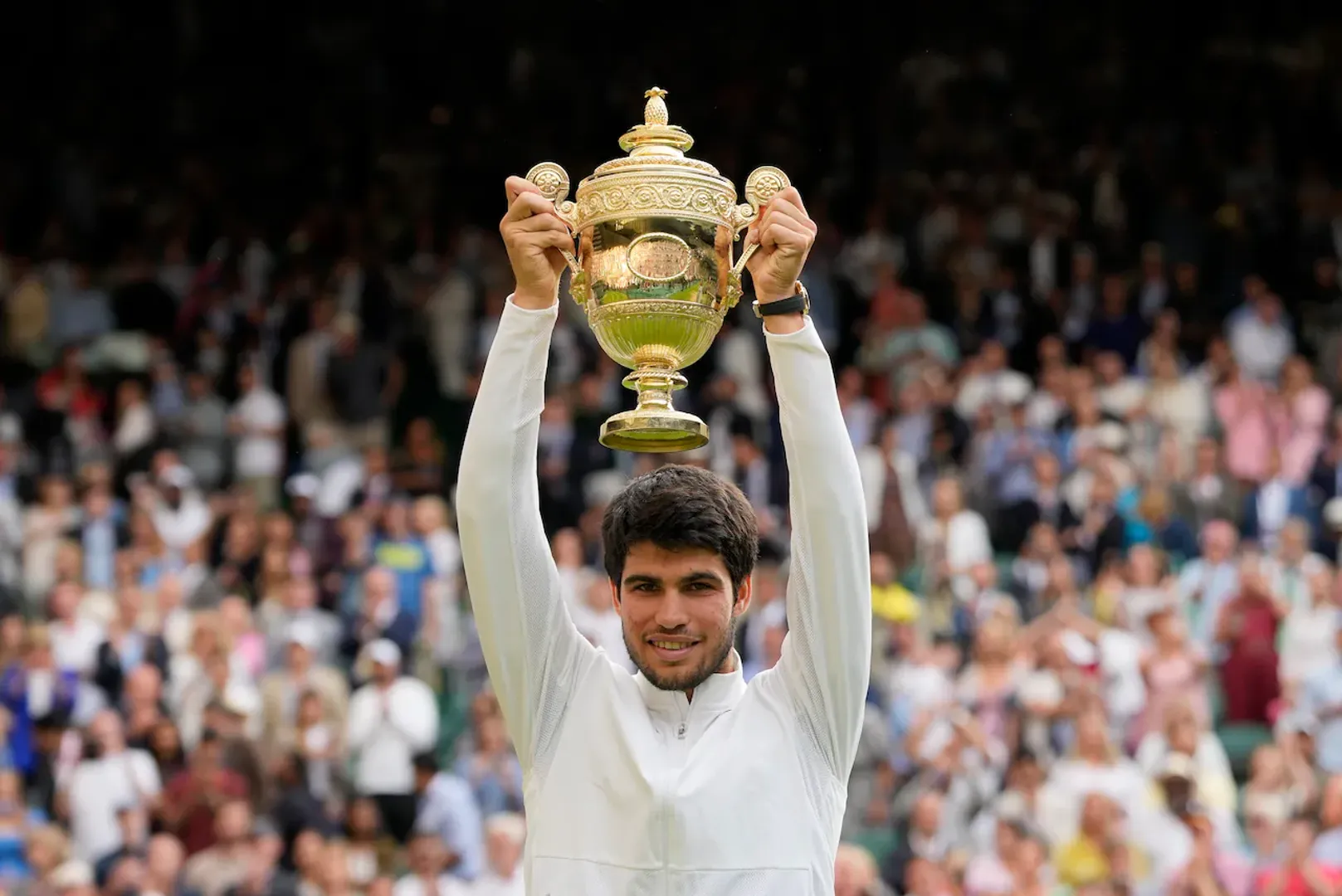 Carlos Alcaraz edges past reigning Wimbledon champion Novak Djokovic to win the Final