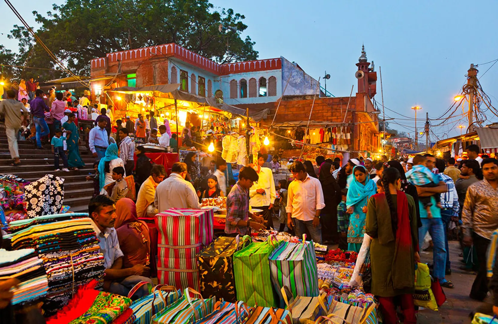 India to become world's 3rd largest consumer  market by 2027 : Report