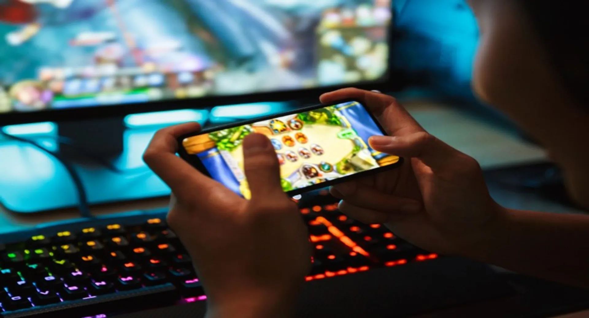 Govt serves tax notice of Rs 1 lakh crore to online gaming companies