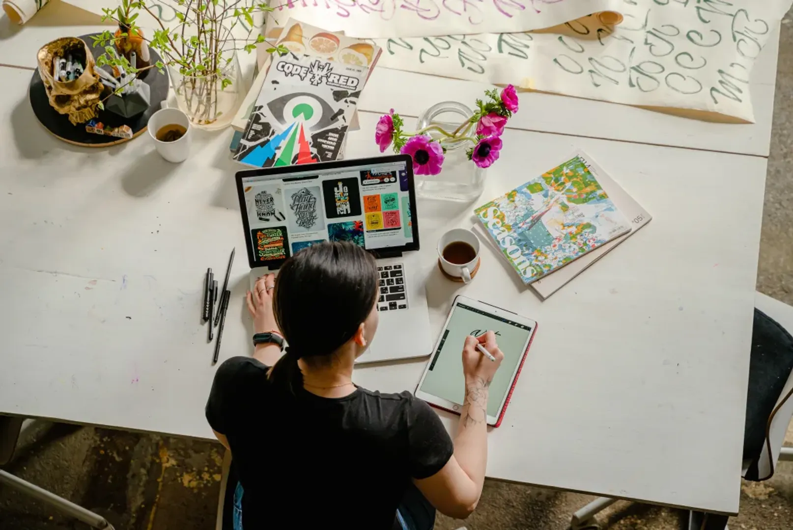 Unlocking the digital treasure chest: Teenagers and the art of earning through social media