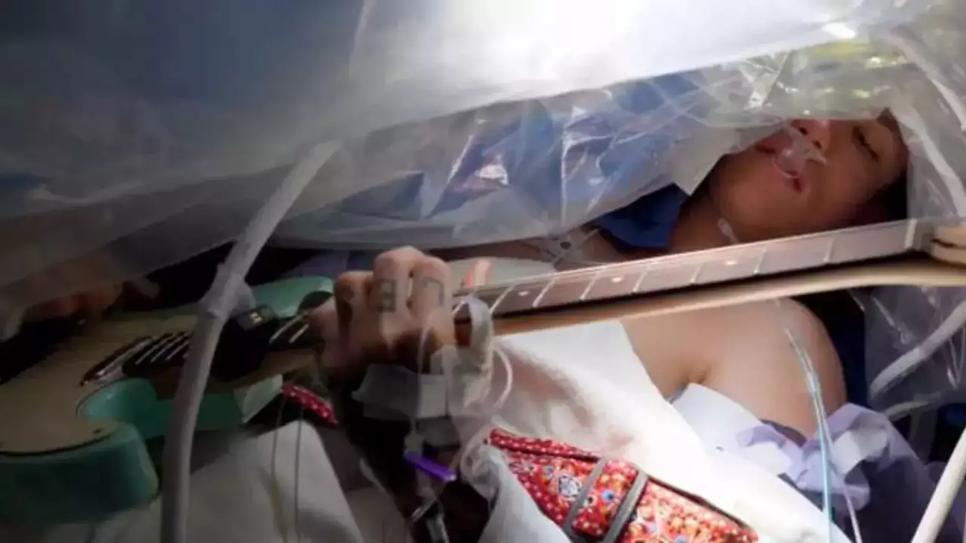 Florida man plays guitar riffs while undergoing brain surgery to remove a tumour