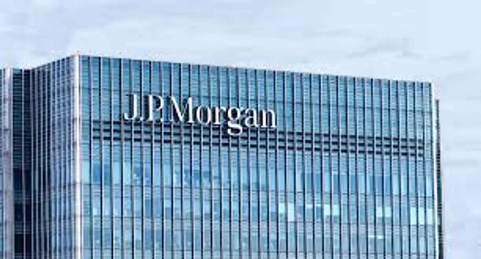 Ex JP Morgan analyst receives Rs 292 Cr compensation as glass door shatters on her, video goes viral