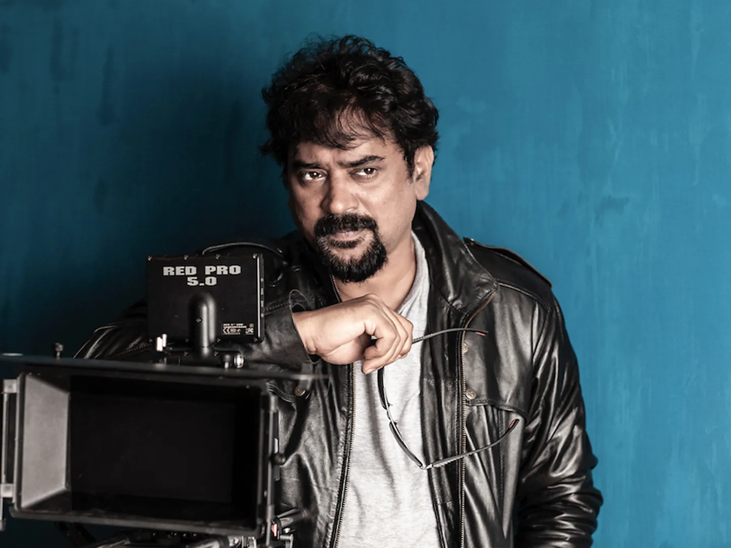 Santosh Sivan to receives Pierre Angenieux tribute at Cannes.