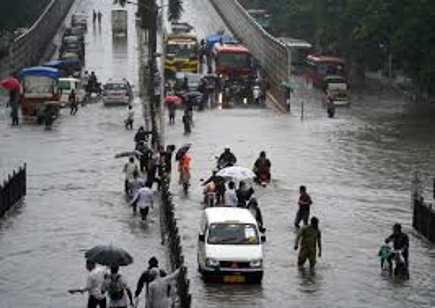 India faces delayed monsoon, records lowest June rainfall since 2020