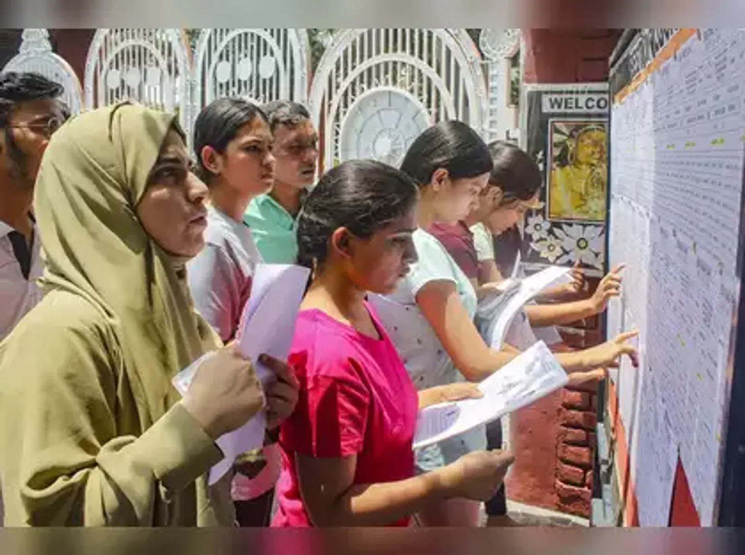 Supreme Court says no mass malpractice in NEET-UG 2024
