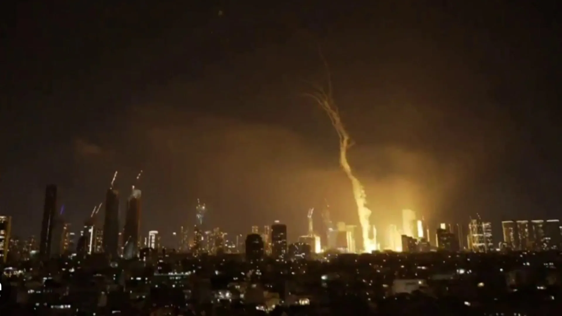 Iranian missiles and Israeli interceptors were visible over Beirut