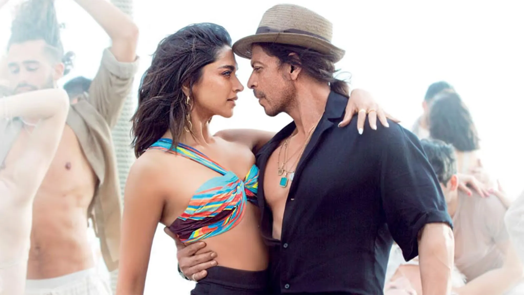 Shah Rukh Khan and deepika padukon