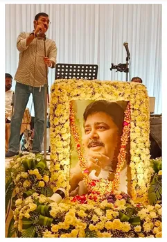 Sudesh Bhosle offers songs tribute to 'late' Satish Shah