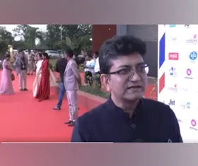 ,ম 