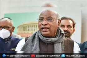 संसद में पेश बजट पर पक्ष, नेता प्रतिपक्ष की प्रतिक्रिया