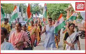 নগাঁৱত ত্ৰিৰংগা যাত্ৰা : সহস্ৰাধিক লোকৰ অংশগ্ৰহণেৰে দেশৰ বীৰ সৈনিকলৈ কৃতজ্ঞতা