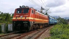 RRB Recruitment 2025: রেলে গ্রুপ-ডি বিভাগে ৩২,৪৩৮ পদে নিয়োগ, কীভাবে আবেদন করবেন, কত বেতন জেনে নিন