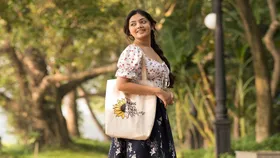 Entertainment Latest News Highlights জন্মাষ্টমীর আগে মারাত্মক দুর্ঘটনা! কেমন আছেন 'ফুলকি' দিব্যাণী?