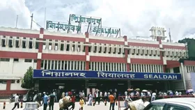 Sealdah station:শিয়ালদহ স্টেশনে যুগান্তকারী পদক্ষেপ রেলের! যাত্রী-স্বার্থে এমন বেনজির তৎপরতার ঢালাও প্রশংসা
