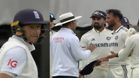 IND vs ENG 5th Test: ব্যাপক তর্কাতর্কি, চরম ঝামেলা! ইংরেজদের যোগ্য 'সবক' ভারতীয় পেসারের, দেখুন ভিডিও