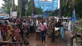 TMC:ফের শুটটআউট, তৃণমূল পঞ্চায়েত প্রধানের ছেলেকে নৃশংস খুন, গুলিবিদ্ধ আরও ১