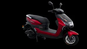 Best Milage Electric Scooter: পেট্রোলের ঝামেলা থেকে চিরতরে মুক্তি! দুর্দান্ত মাইলেজের সঙ্গে আকর্ষণীয় ফিচার,ঝড় তুলল এই ই-স্কুটার