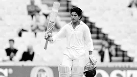 Sachin Tendulkar: পাকিস্তানের হয়ে টেস্ট ডেবিউ করেছিলেন শচীন, তারপর টিম ইন্ডিয়ায় এন্ট্রি! জেনে নিন ইনসাইড স্টোরি