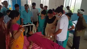tragic incident:শিশুপুত্রকে খুন করে আত্মহত্যার চেষ্টা মায়ের, এগল্প জানলে গা শিউরে উঠবে!