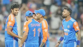 Asia Cup 2025: এশিয়া কাপের দল ঘোষণা করল টিম ইন্ডিয়া, বাদ পড়লেন এই ৫ ক্রিকেটার!
