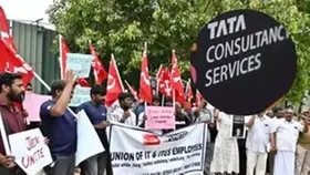 TCS Layoffs Protest: TCS কয়েক দফায় কর্মী ছাঁটাইয়ের পথে, আন্তর্জাতিক শ্রম সংগঠনের দ্বারস্থ ইউনিয়ন, গন্ডগোলের আশঙ্কা
