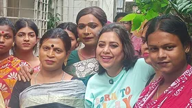 Kanchana Moitra-Transgender: রবিবাসরীয় দুপুরে রূপান্তরকামীদের সঙ্গে কাঞ্চনা, নেপথ্যে কোন বিশেষ কারণ?