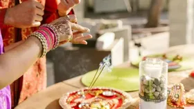 Women Bangle Benefits: জানেন মহিলারা চুড়ি পরেন কেন? কারণ জানলে অবাক হয়ে যাবেন!