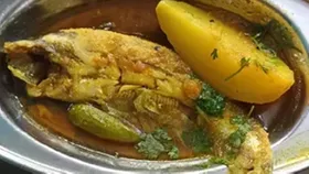 Pabda Jhal: ধনেপাতা-আলু দিয়ে সহজেই বানান পাবদা মাছের ঝোল, মুখে লেগে থাকবে!