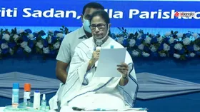 ফের জেলা সফরে মমতা, তটস্থ IAS অফিসাররা