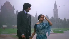 Experience Mumbai Monsoons with Iconic Locations from Big B's Song Rimjhim Gire Sawan!