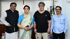 Meenakshi Sheshadri, Rahul Roy & Deepak Tijori attend Ronnie Rodrigues' Diwali celebration with underprivileged