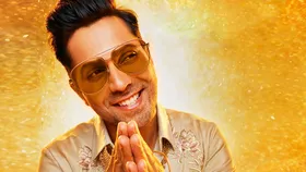 Varun Dhawan's Quirky Look from Sunny Sanskari Ki Tulsi Kumari Out; Big Weekend For Release –