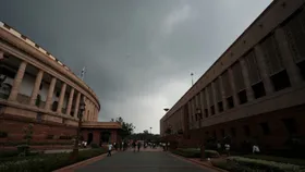 Delhi's maximum temperature at 36.8 deg C; AQI satisfactory at 172