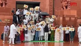 Opposition leaders protest against SIR in Parliament complex