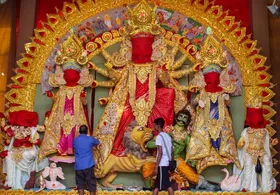 Rs 40,000 crore Durga Puja in West Bengal creates 3 lakh jobs