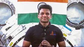 ಭಾರತಕ್ಕೆ ಆಗಮಿಸ್ತಿರೋ ಗಗನಯಾತ್ರಿ ಶುಭಾಂಶು ಶುಕ್ಲಾ.. ಮೊದಲು ಭೇಟಿ ಮಾಡೋದು ಯಾರನ್ನ?
